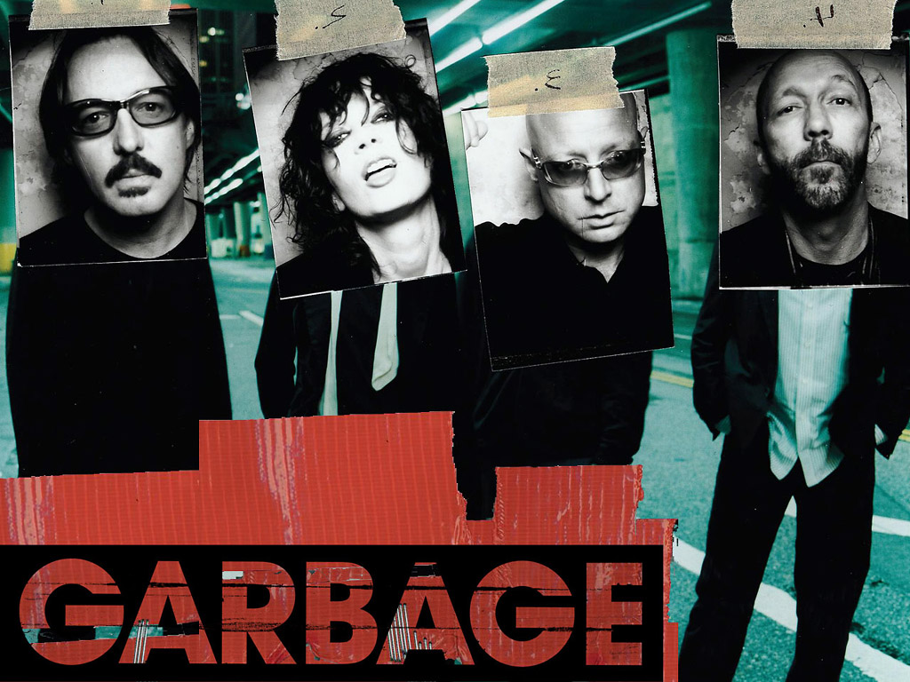 #8 The world is not enough – Garbage (1999)