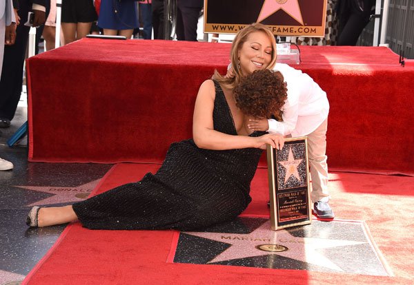 Mariah Finally Gets Star on Walk of Fame